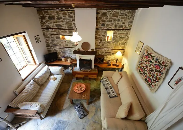 Aronia Stone House Lafkos