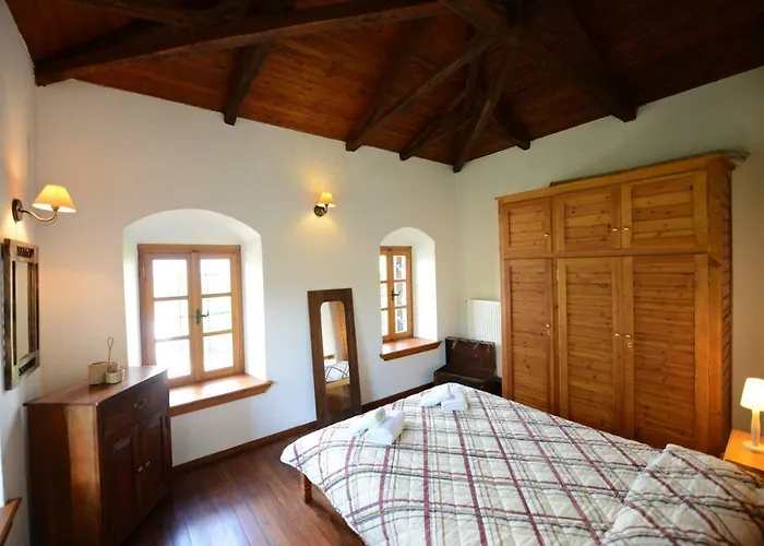 Holiday home Aronia Stone House Lafkos